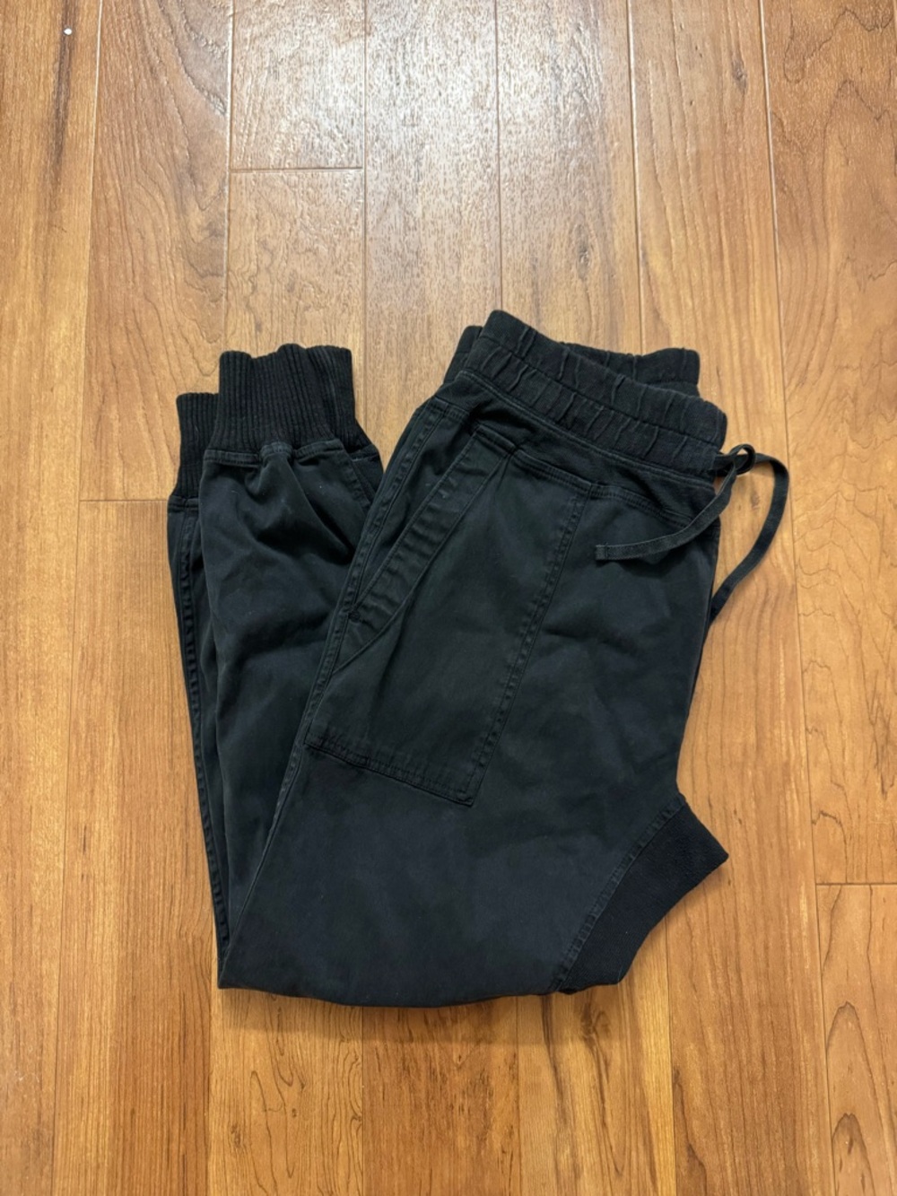 James Perse cotton Jogger Pants - Elastic Waist & Rib Cuff